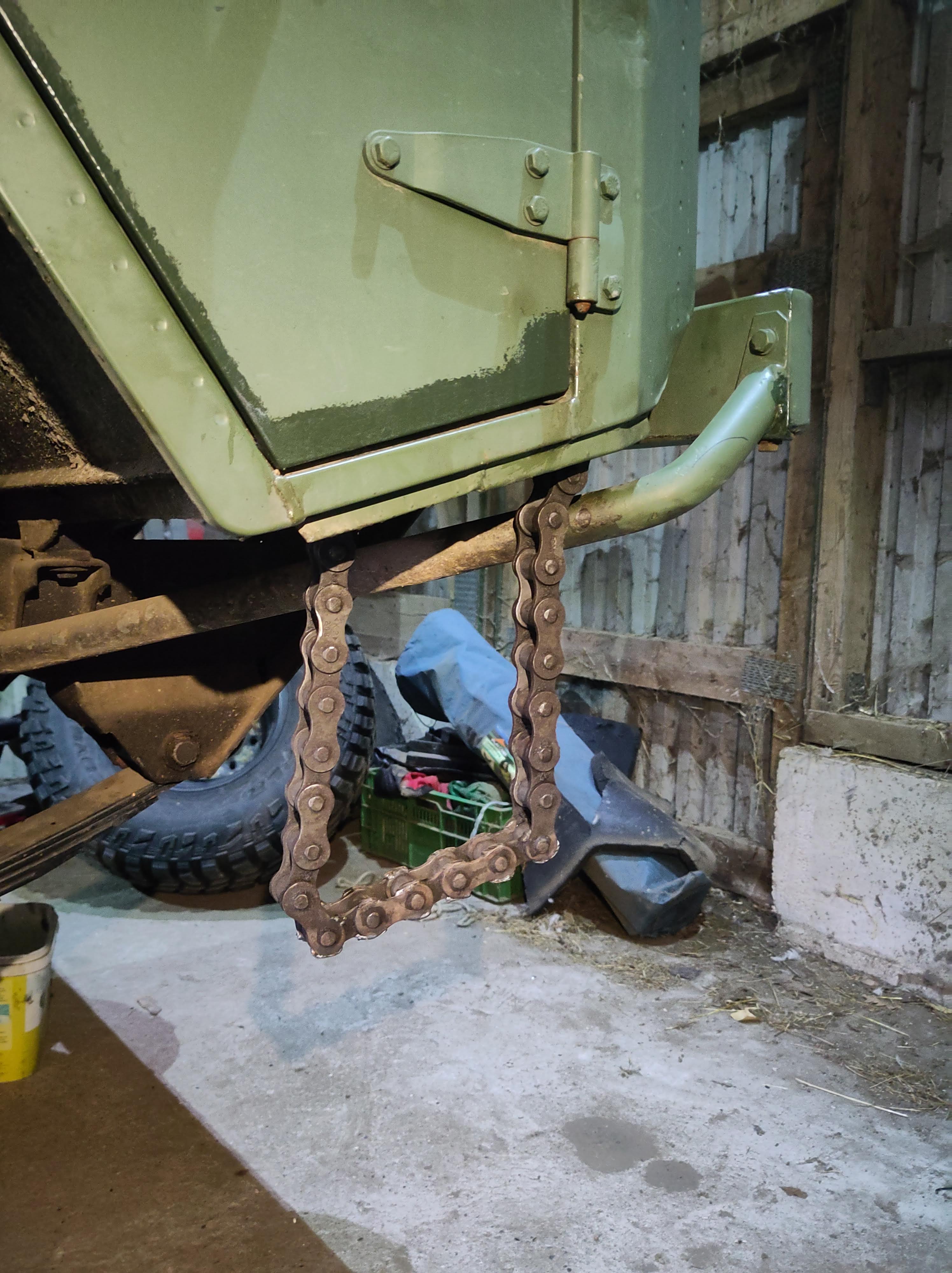 Trittstufe aus einer alten Kette