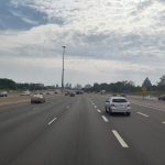 Foto von dem Highway bei Toronto und Torontos Skyline