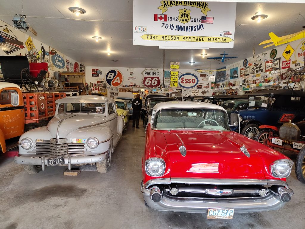 Alte Autos in der Museums Garage