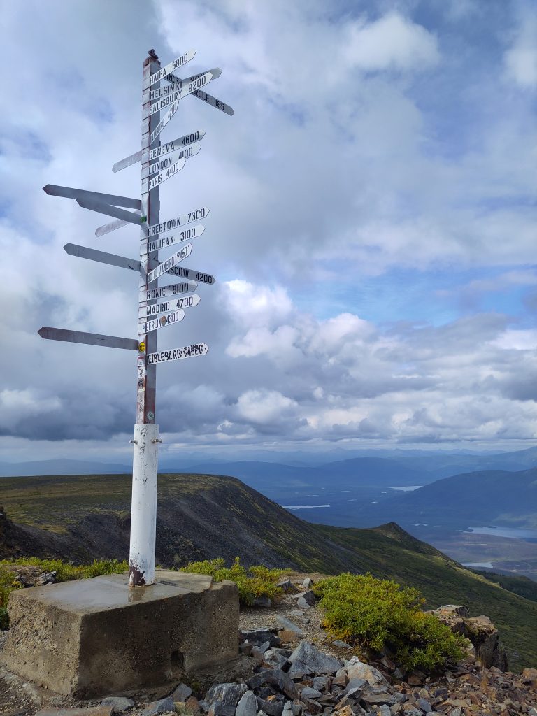 Foto: Signal Post auf dem Keno Hill